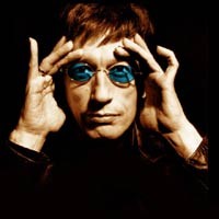 Nostalgia Bee Gees Bersama Robin Gibb