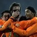 Barca Pertahankan Peluang