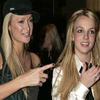Paris Hilton Pelipur Lara Britney Spears