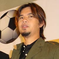 Dikejar Soal Ratu, Ahmad Dhani Menghilang!