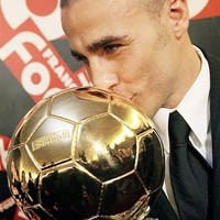 Cannavaro Resmi Jadi Raja Eropa