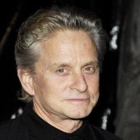 Michael Douglas Hampir Dijemput Maut