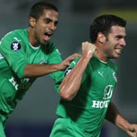 Sevilla Terus, Livorno Kritis