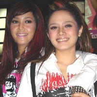 Ratu Jalan Lagi, Dhani Ambil Alih Setir