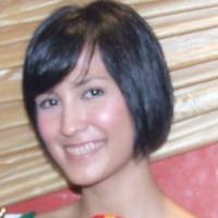 Dina Olivia: Hitam Siapa Takut!