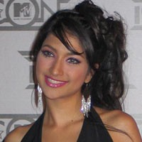 Suami Poligami, Rahma Azhari Ancam Poliandri