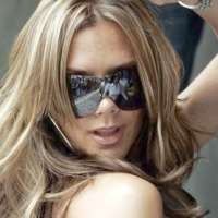 Demi Gaun Bekas, Victoria Beckham Kuras Rp 4,9 M?