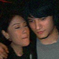 Beredar, Foto Mesra Mirip Dian Sastro-Christian Sugiono