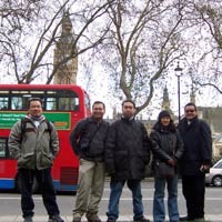 Tiga Kali Repot di Bandara