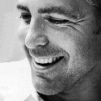 Kamera Ponsel Bikin George Clooney Paranoid