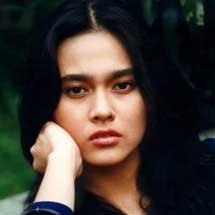 Ine Febrianti Si Penindas Suami