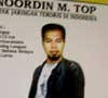Noordin M Top Berjaket Hitam dan Menenteng Tas 