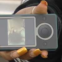 Microsoft Zune Edarkan Pornografi?