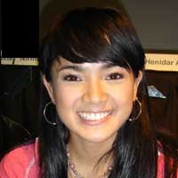 Gara-gara Ngeseks, Nirina Batal Go International