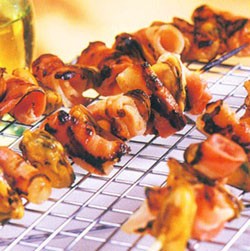 Satai Kerang Daging Asap