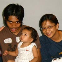 Istri Ujian, Duta So7 Keluyuran