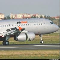 Bisnis  Tiket Pesawat Udara Merugi 