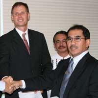 Selidiki Kegagalan Jaringan, Telkomsel Siap Hukum Siemens