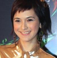 Sidang Playboy, Andhara Early Didampingi Calon Suami