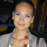 Luna Maya Tolak Film Malaysia
