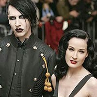 Marilyn Manson Gugat Cerai Istri