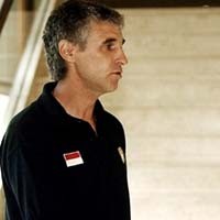 Kolev Menuju Lubang Lama