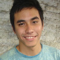 Darius Inginkan Penglihatan Tembus Pandang