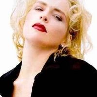 Sharon Stone Tak Perlu Pria Untuk Punya Anak