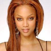 Tyra Banks Dilamar Kepala Suku Nigeria