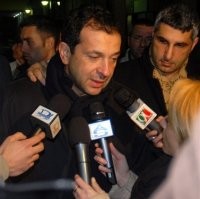 Presiden Catania Mundur