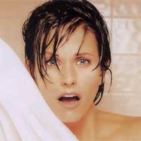 Adegan Seks, Courteney Cox Tolak Aktris Pengganti