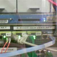 Infrastruktur Internet Dunia Dihajar Banjir Data