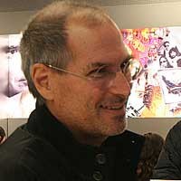 Warner: Ide Steve Jobs Tidak Logis!