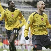 Arsenal Bungkam Bolton