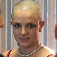 Britney Spears Gundul