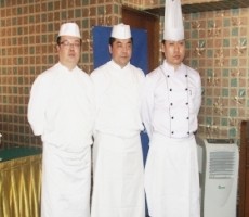 Nin Gao & Sup Hisit Untuk Imlek