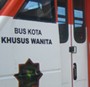 Bus Wanita Jalan, Sopir Diledek