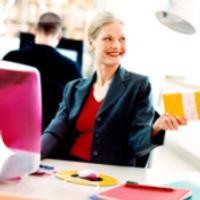 Meja Kantor Wanita Lebih Jorok Ketimbang Pria