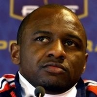 Vieira Masih Harus Absen