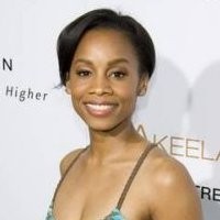 Bintang Dreamgirls Siapkan Sepatu Rp 454 Juta