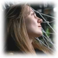 Teman Anda Patah Hati? Jadilah Penolong