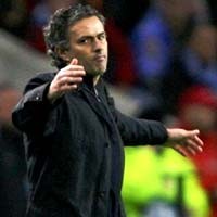 Jose: Arsenal Pecundang, MU Beruntung