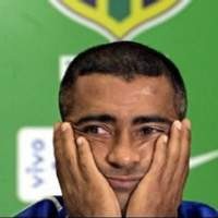 Romario Makin Dekat Seribu Gol