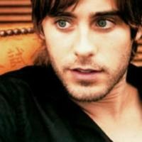 Diserbu Fans, Hidung Jared Leto Patah