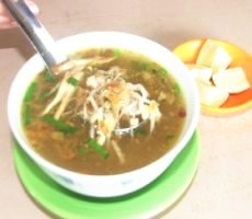 Makan Soto Kliwon di Rabu Legi