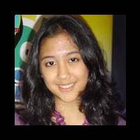 Sherina Dituding Nyontek Muse