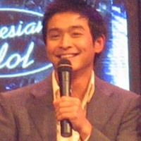 Sibuk, Irgi & Istri Tinggalkan Tradisi Keluarga