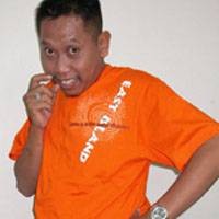 Nyanyi, Tukul Siap Saingi Agnes Monica