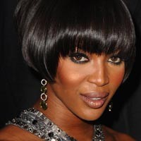 Sapu dan Pel, Sahabat Baru Naomi Campbell