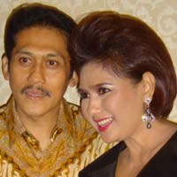 Mantan Mantu Yati Octavia Diperiksa Polisi